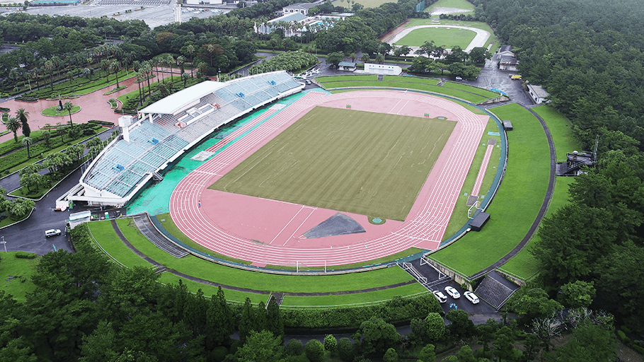 富山県総合運動公園陸上競技場